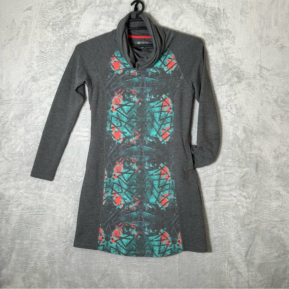 Title Nine Dress Womens Size Medium Gray Holiday Turtleneck Stretch Athletic - Picture 1 of 11